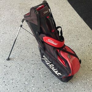 Titleist golf bag